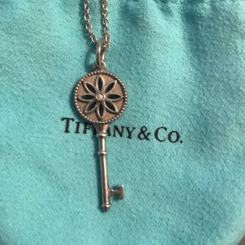 Daisy Key Pendant